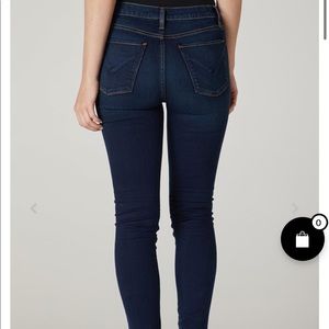 Hudson high rise skinny jeans- 25